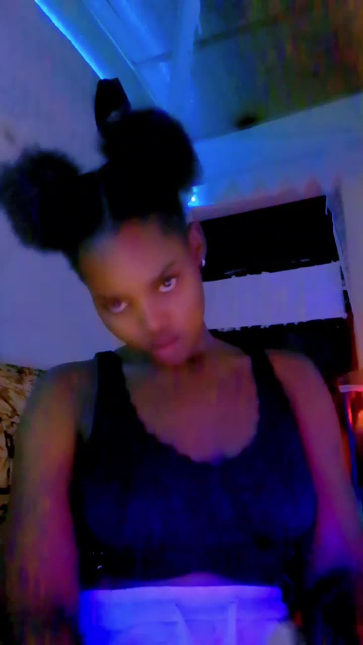 Flick by @The blue ranker 🥰🥰#happiness and laughing you will enjoy · CashChat