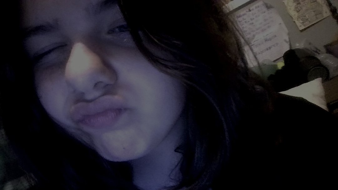 x_broken_serenade_x (@x_broken_serenade_x) on CashChat
